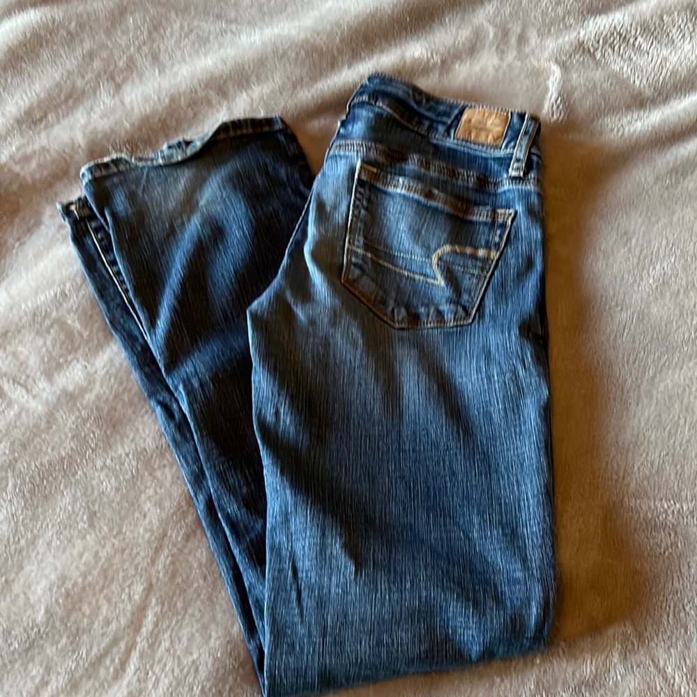 American Eagle low rise, bootcut jeans, size 2